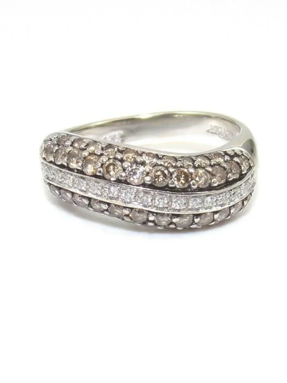Levian 14k vanilla